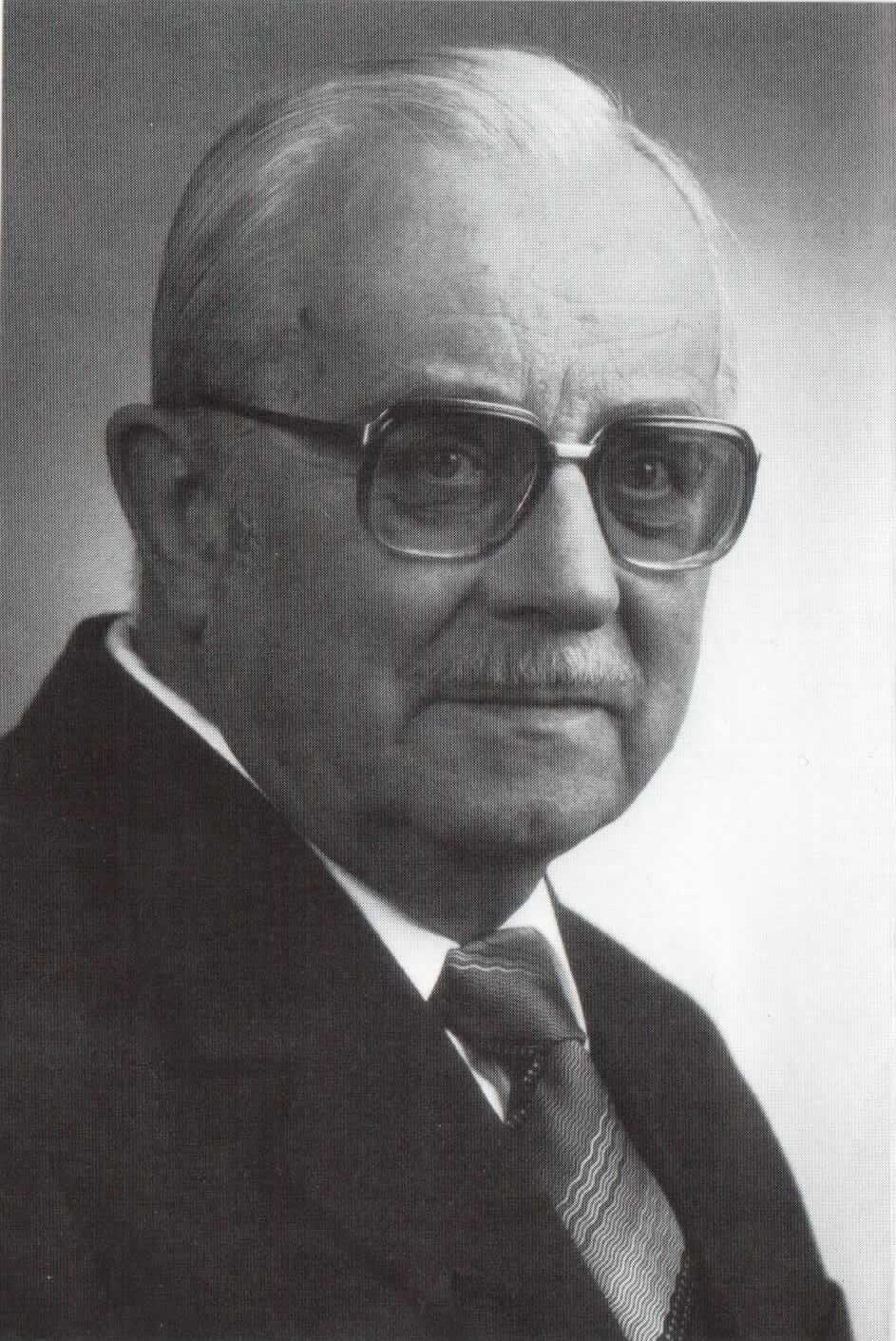 Prof. Dr. Dr. Friedrich Dörr